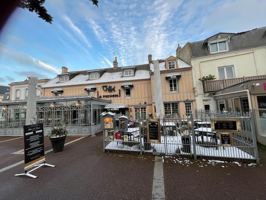 Le Refuge Marin Apartment Courseulles-sur-Mer Luaran gambar