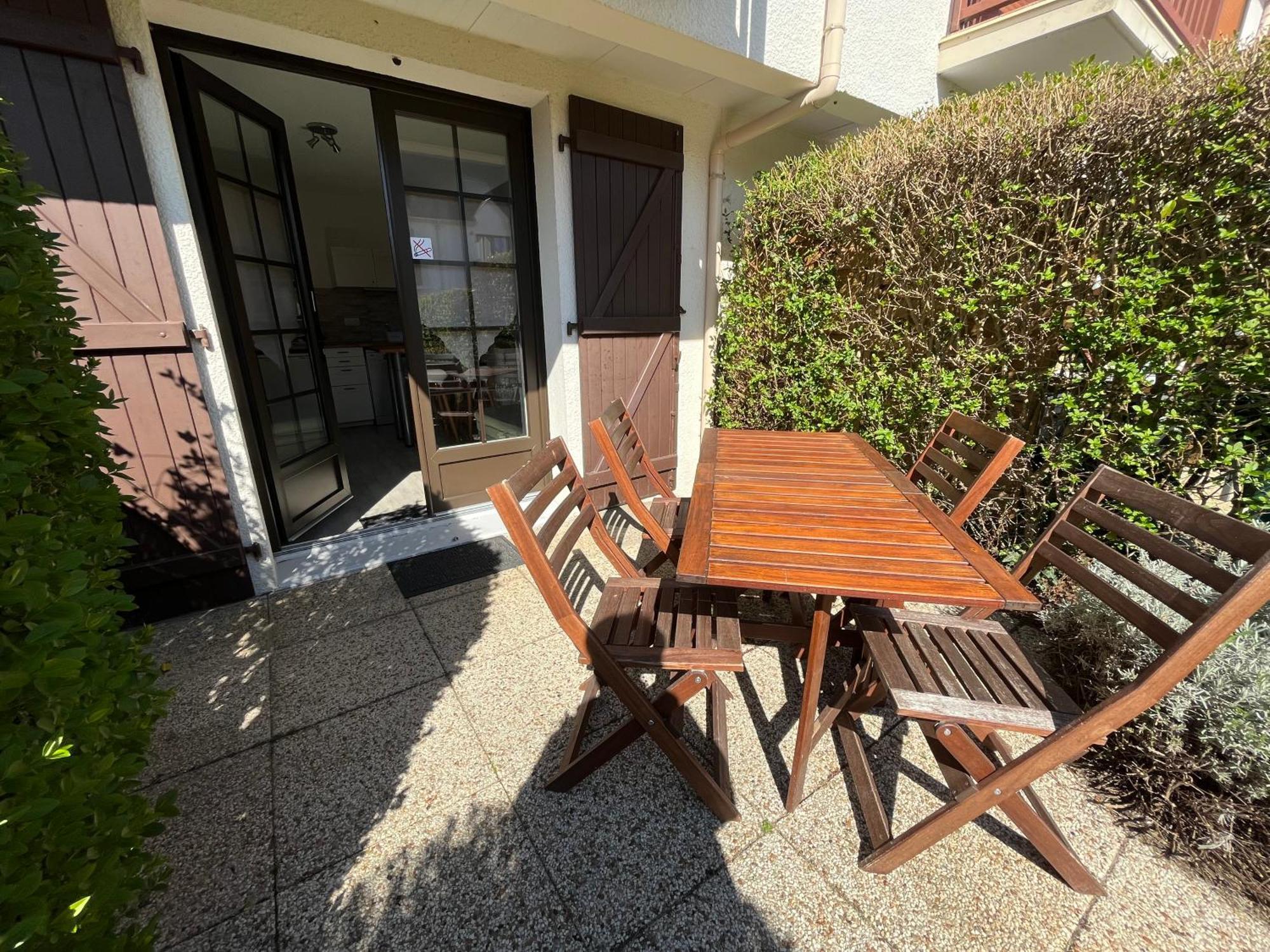 Le Refuge Marin Apartment Courseulles-sur-Mer Luaran gambar